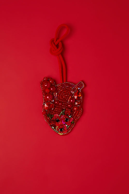 BROKEN HEART EMBROIDERED PHONE/KEY CHARM/BROOCH