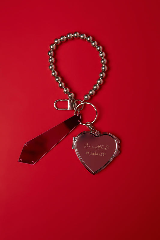 CERMIN CINTA  ACRYLIC KEY  OR BAG CHARM