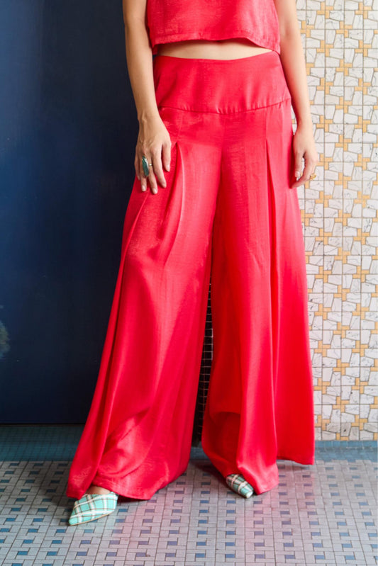 PLEATED PALAZZO PANTS - RED